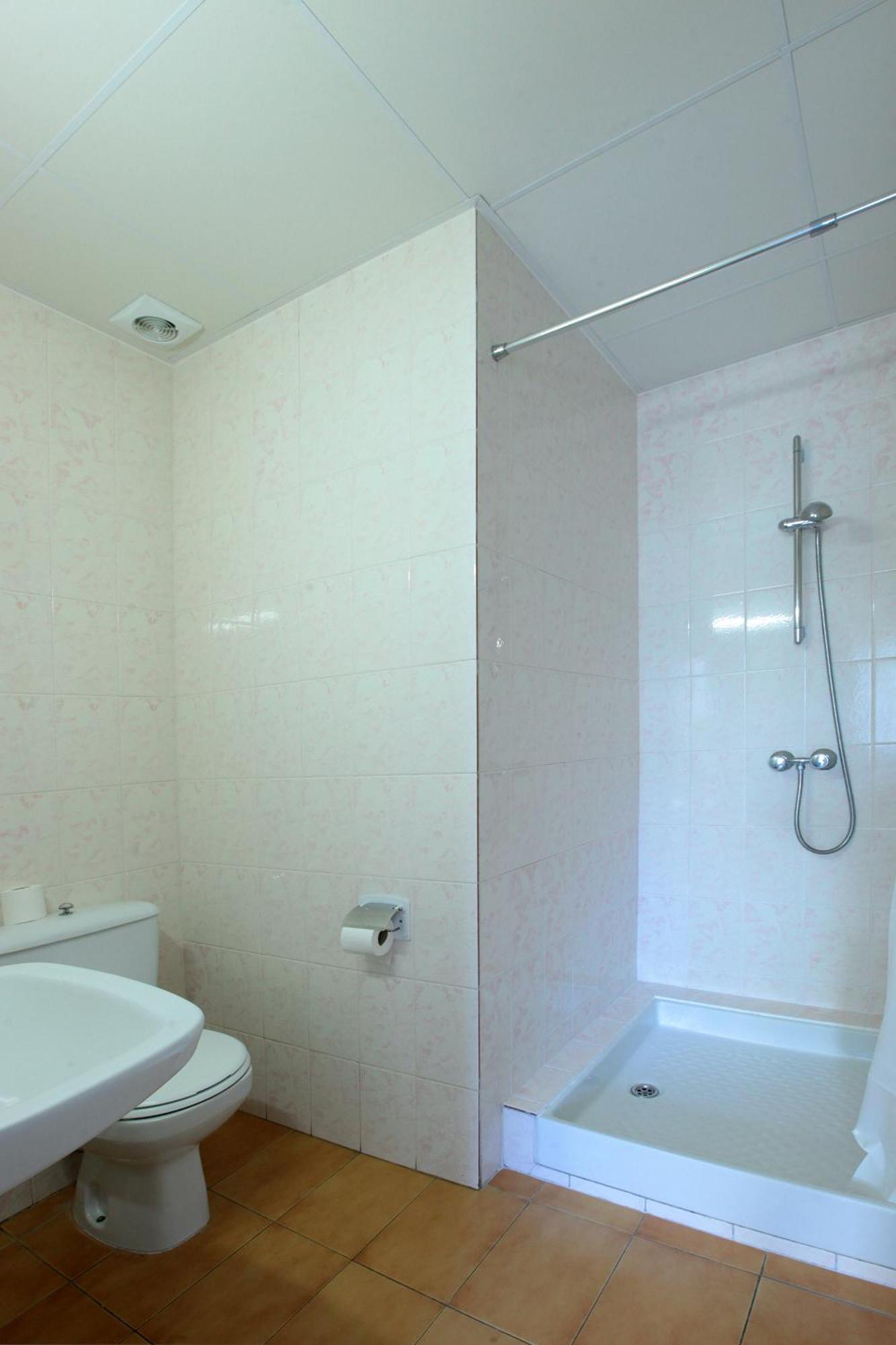 Hotel Marblau Tossa ตอสซาเดมาร์ ภายนอก รูปภาพ