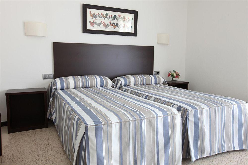 Hotel Marblau Tossa ตอสซาเดมาร์ ภายนอก รูปภาพ