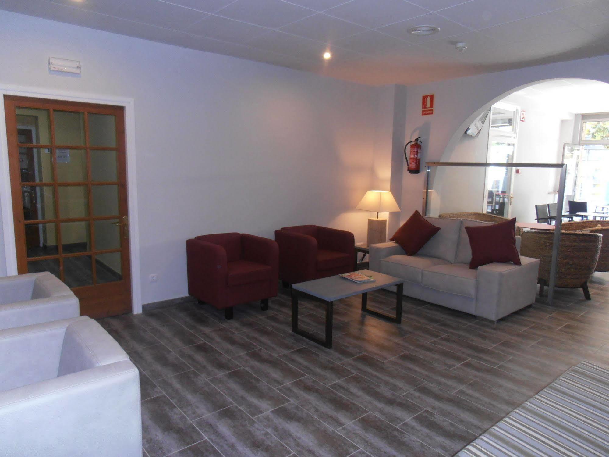 Hotel Marblau Tossa ตอสซาเดมาร์ ภายนอก รูปภาพ