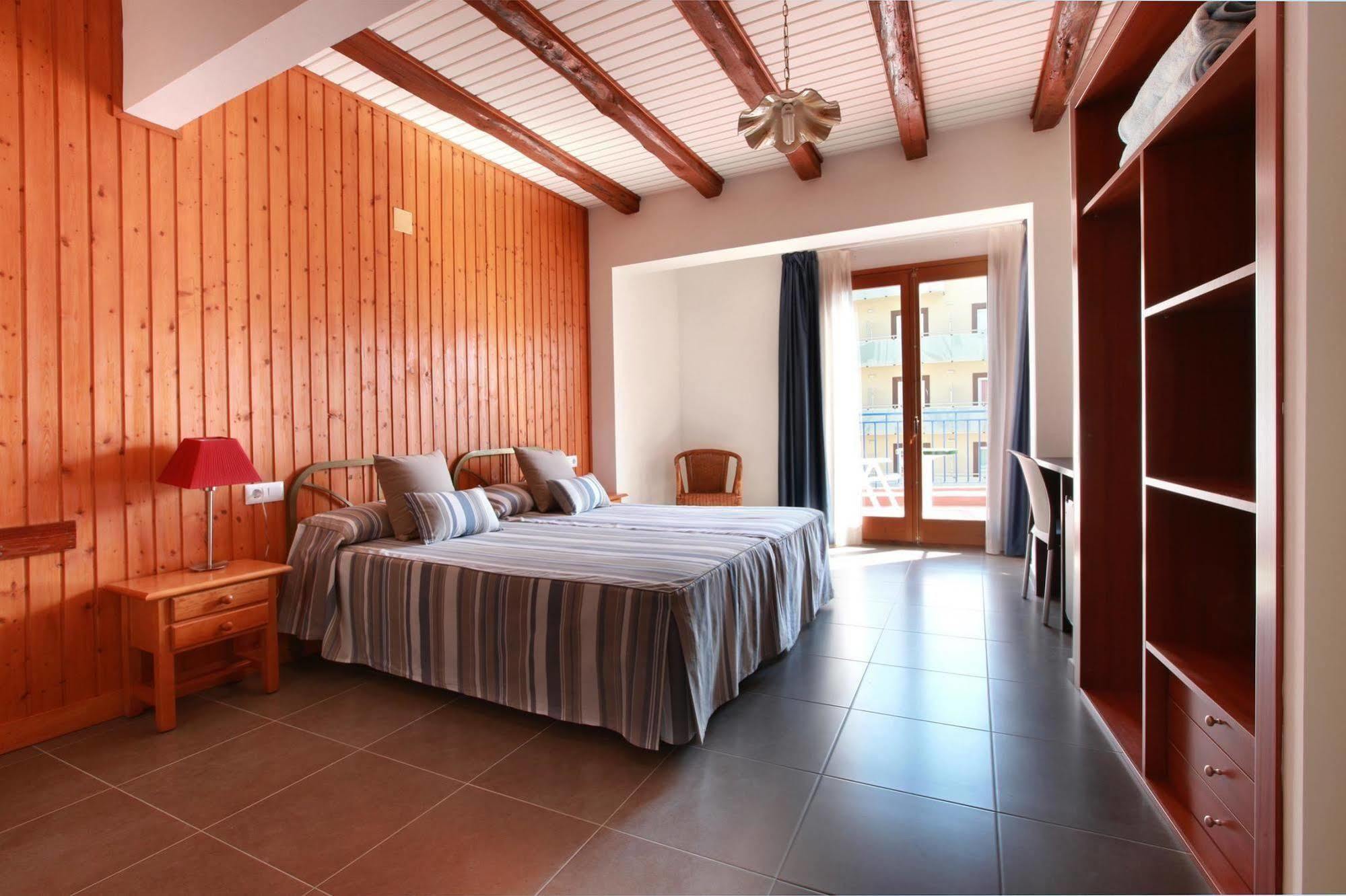 Hotel Marblau Tossa ตอสซาเดมาร์ ภายนอก รูปภาพ